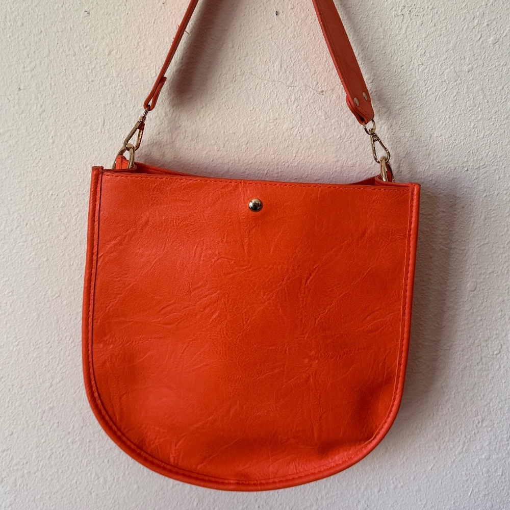 Leather purse